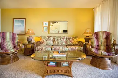 Image de Roomy 3 Bedroom w/Two-Levels - Makahuena 4303