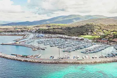 Image de Appartement de vacances avec climatisation et piscine