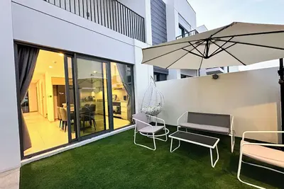 Image de Spacious 5-bedroom villa in fabulous Dubai with fitness room, WiFi