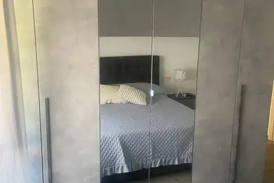 Image de Apartment in villa 1 minute walk from M1 metro, with pets allowed