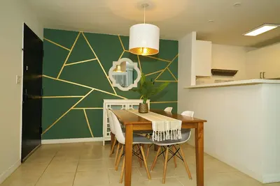 Image de Beautiful Condo w/ decorated Balcony near iconic Hard Rock Guitar Casino