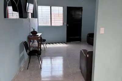 Image de 3-bedroom house in historic San Salvador with WiFi, Ac. Close to everything!