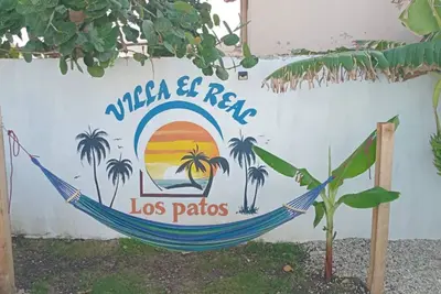 Image de Charming 3-bedroom house in Paraiso with Ac and pool.