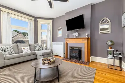 Image de Masterpiece on Main #3