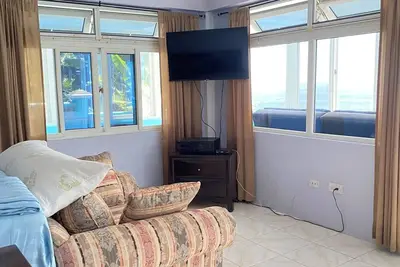 Image de The Big Blue Condo