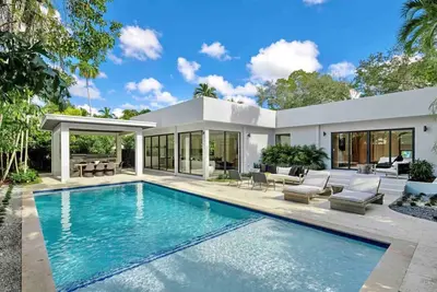 Image de 4-bedroom luxury oasis in Miami
