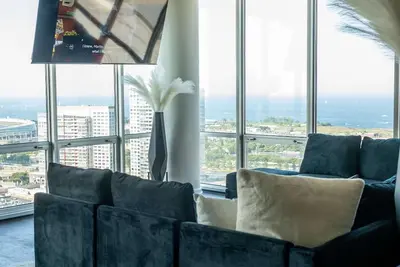 Image de Lux Loop Retreat: Amazing Views, Free Parking