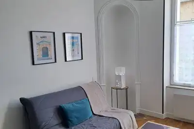 Image de Appartement F2 paisible de qualité -Proche Thermal - Parking gratuit dans la rue