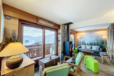 Image de Appartement 3 Chambres Proche Pistes avec Terrasse, Parking et Wifi