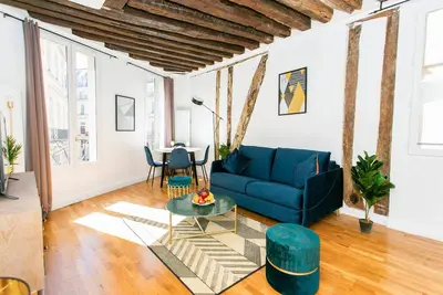 Image de Joli 2-pièce prés de Louvre - Rivoli: Profitez du Charme Intemporel de Paris