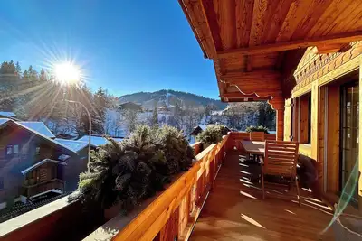 Image de Cozy 3-Bedroom Chalet in the Heart of Gstaad