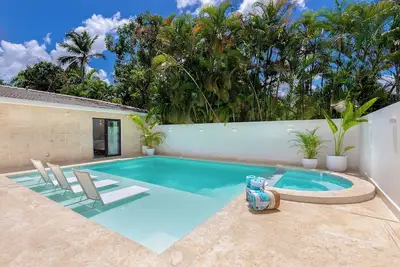 Image de Brand new modern golf villa with a stunning Links course view in Casa de Campo