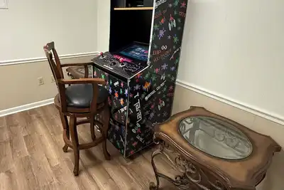 Image de Quiet Downtown - Very close to Gsu & Downtown. Lots of parking for tailgating