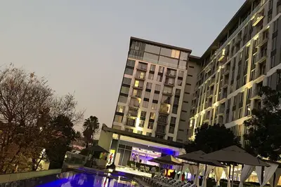 Image de The Capital on the Park Hotel in Sandton-Luxury One-Bedroom Apartment