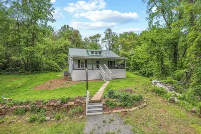 Image de Charming 4-bedroom farmhouse in brilliant Roseland / The Hen House