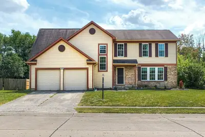 Image de BayLUXhome Deck FirePit Sleeps12 Kid & Pet Friendly\n\n