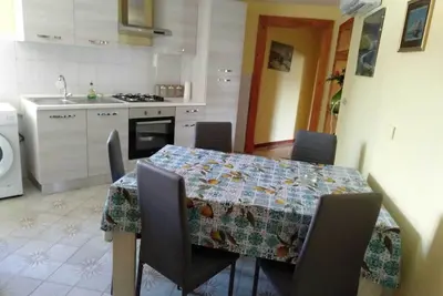 Image de Cozy house terrace and garden. 10 minutes from the wonderful Salentino sea