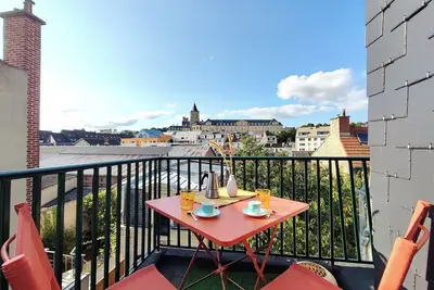 Image de La maison bleue au bord de l'Orne - jardin clos - 6 voyageurs