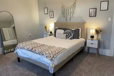 Image de Spacious 3-bedroom house in scenic Mt. Washington near Grandview's city view