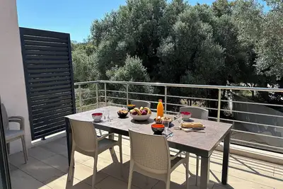 Image de Appartement au calme à 5min du port de Bonifacio