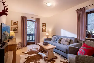 Image de Das Kaiser Moderne Hochwertige Neurenovierte Wohnung