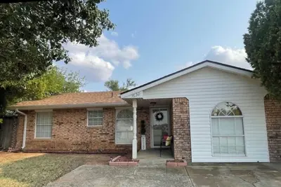 Image de Lawton/Fort Sill Home near Airport