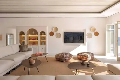 Image de Exquisite Paros Villa | Villa Imperia | 5 Bedrooms | Private Infinity Pool | Breath-taking 180˚ Sunset and Sea Vistas | Direct Access to The Beach | Parasporos
