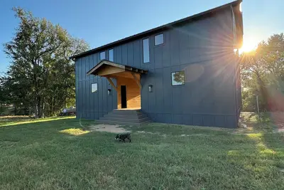 Image de Relax and Recuperate at Garbo’s Goodnight Colorado River Cabin