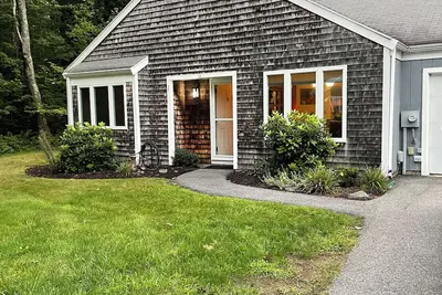 Image de Reposant à proximité des plages, de Portland, des autoroutes, des trains.