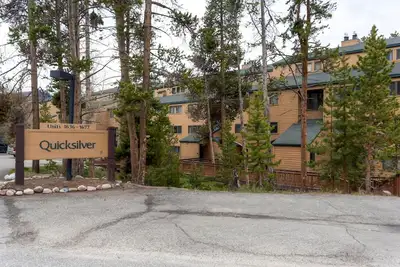 Image de Cozy 2br North Condo by Conference Center w/ shuttle service, pool & hot tub!
