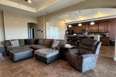 Image de Gallop & Gamble: Ride into Adventure, Casino Thrills & Starry Desert Nights!