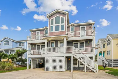 Image de 1620 - Triple 7 - Corolla Sleeps 20 | Pool, Hot Tub & Beach Walk