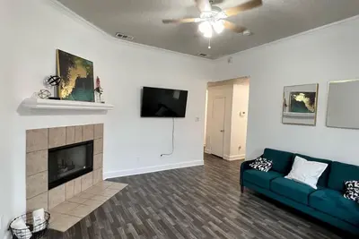 Image de Spacious Home in the Heart of Bishop Arts Dallas