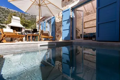 Image de Maison pour la famille avec la piscine Baie Zarace (Dubovica), Hvar (K-23502)