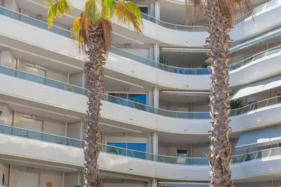 Image de Superbe appartement front de mer