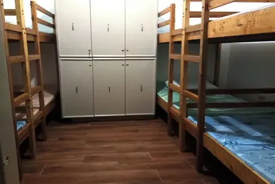 Image de Room 104 at Liezels Bed & Breakfast, is a Dorm room for families or friends.