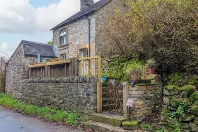 Image de Rock Cottage, pet friendly, character holiday cottage in Alstonefield