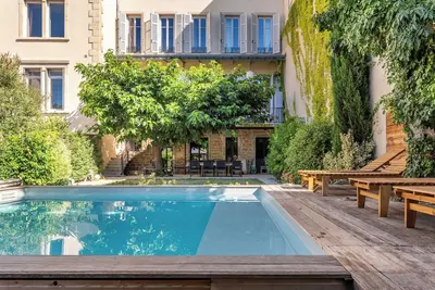 Image de Découverte - Somptueuse propriété avec piscine quartier Croix-Rousse