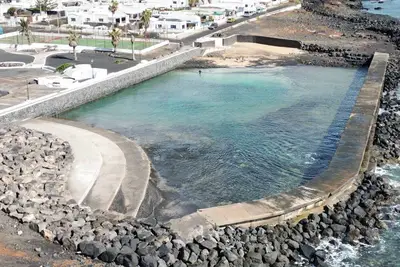 Image de Bayside Kalendra Rofe A Hidden Retreat by the Sea