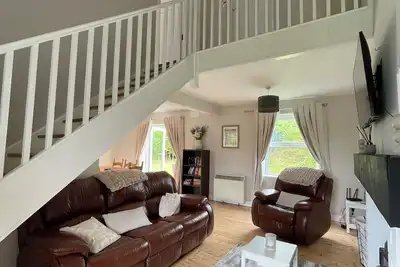 Image de 3 bed house on the banks of the River Erne and just outside Belturbet town