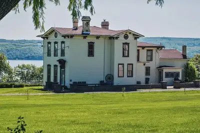 Image de Sweet Farm on Seneca Lake