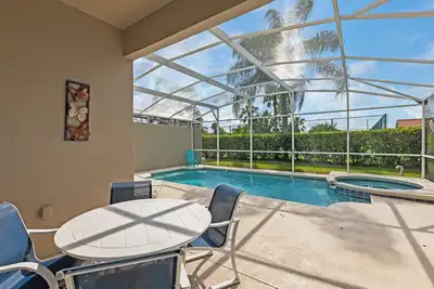 Image de ⭐⭐Spacious 5 Bed 3 Bath Villa | Gated Community of Tuscan Hills | Mins to Wdw⭐⭐