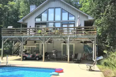 Image de Hyco Holidays - 17 min to Vir - 36 min to Caesar's Casino - Pet Friendly