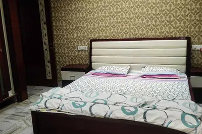 Image de Spacious 3-bedroom apartment with Ac, WiFi in tranquil Ludhiana