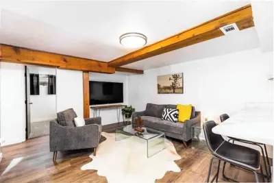 Image de Solar Powered, 2 Bed 1 Bath Princeton Suite