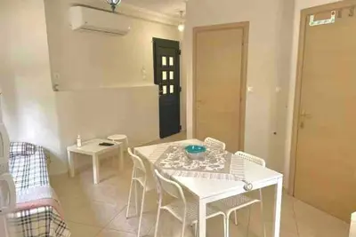 Image de Semi Basement Aparments\n\n