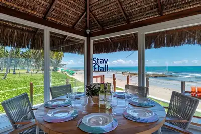 Image de 4 Bedroom House on the Seaside of Carneiros with Private Pool and Cooking Service