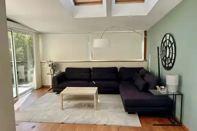 Image de Charmante maison située en plein centre ville a quelques mètres du port!