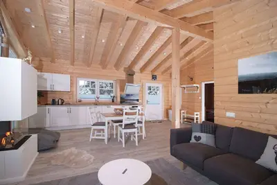 Image de Log cabin by the lake with sauna and fireplace in the middle of the Harz mountains and forests