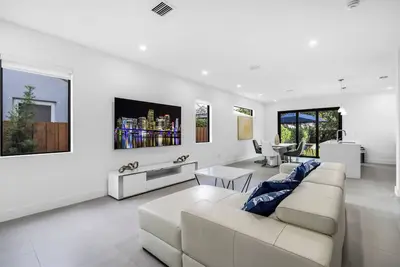 Image de Villa Verano 3 Bd / 2. 5 Ba with Pool